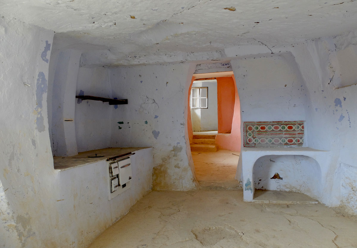 Cuevas de Arguedas interior