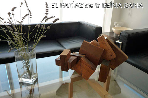 Hotel El Patíaz de la Reína Rana hall-2
