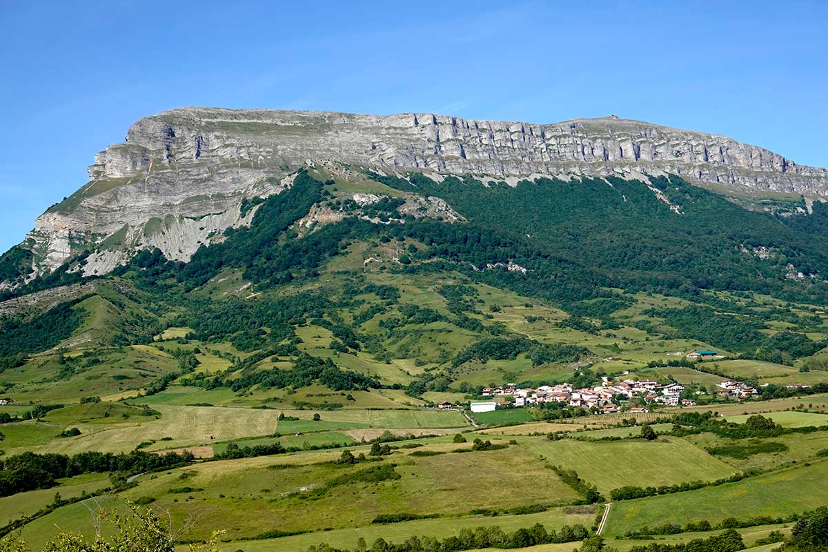 Monte Beriain desde Urbasa